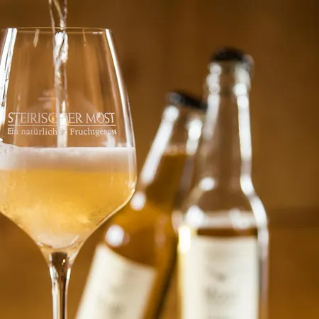 Streuobsthof Weissenbacher شقة *