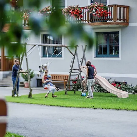 Streuobsthof Weissenbacher شقة *